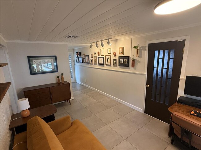 Building Photo - 338 Brassie Dr