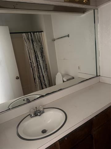 Building Photo - 120 W Heron St