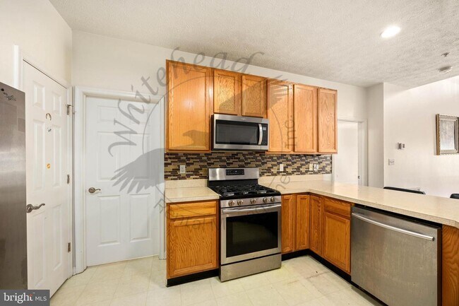 Building Photo - 9549 Wedge Way