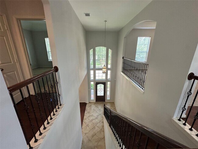 Building Photo - 5218 Pebble Bluff Ln