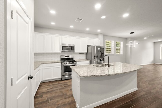 Building Photo - 104 Winged Elm Ct