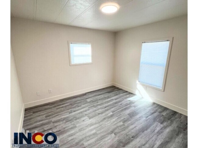 Building Photo - 8480 Adams Way