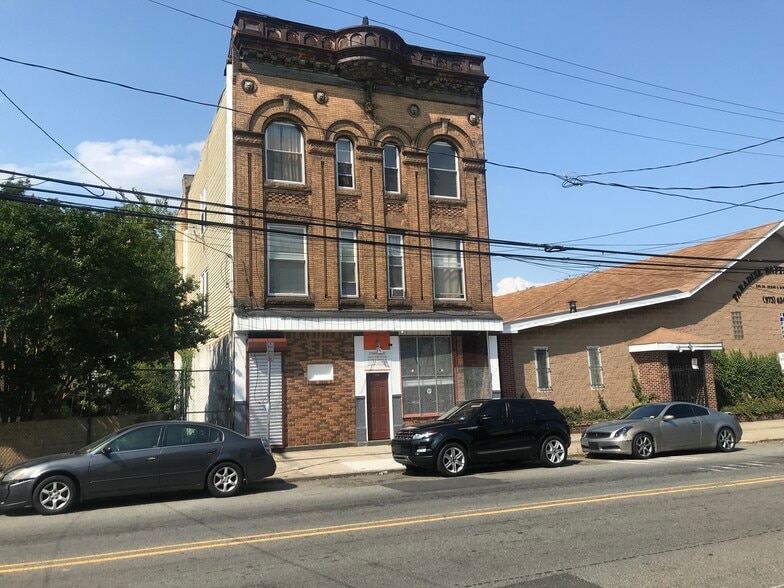 Property - 354 15th Ave