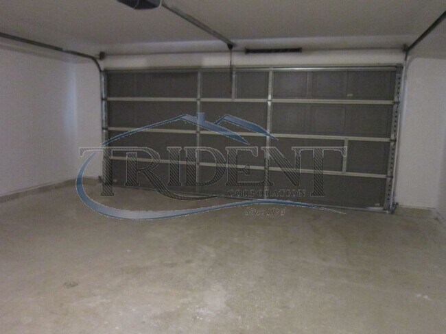 Building Photo - 1670 Wildflower Cir