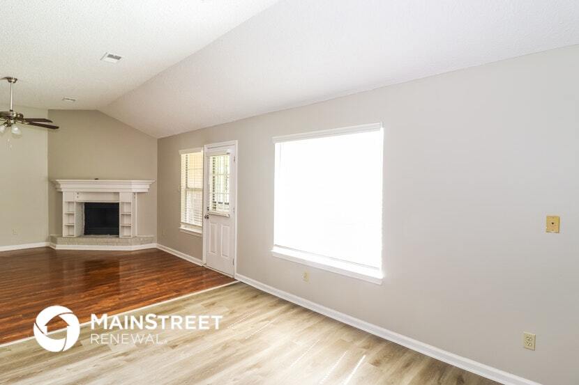 Building Photo - 4515 Kings Grant Dr