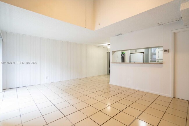 Building Photo - 600 N Rio Vista Blvd