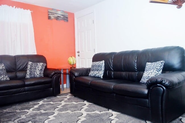 Building Photo - 105 Arundel Corporation Rd