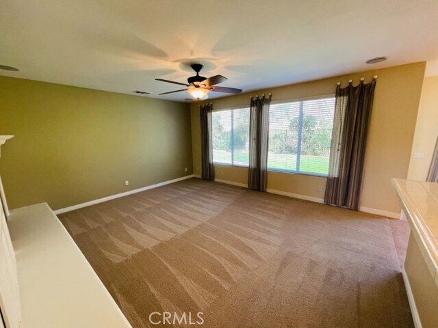Building Photo - 1574 Glencrest Dr