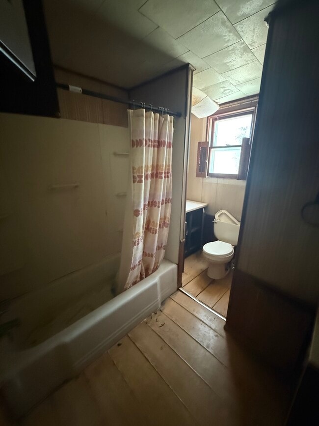 Building Photo - 512 Powell St