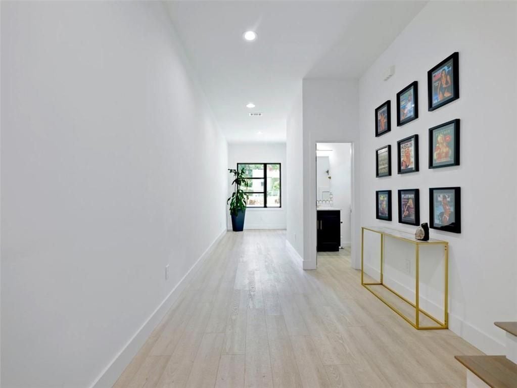 Building Photo - 379 Enota Pl SW