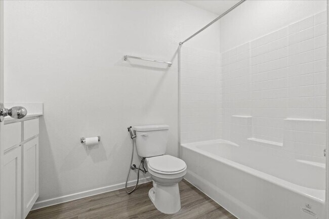 Building Photo - Contemporary 2025  3BD Home Featuring Open-Concept Living & Large Loft