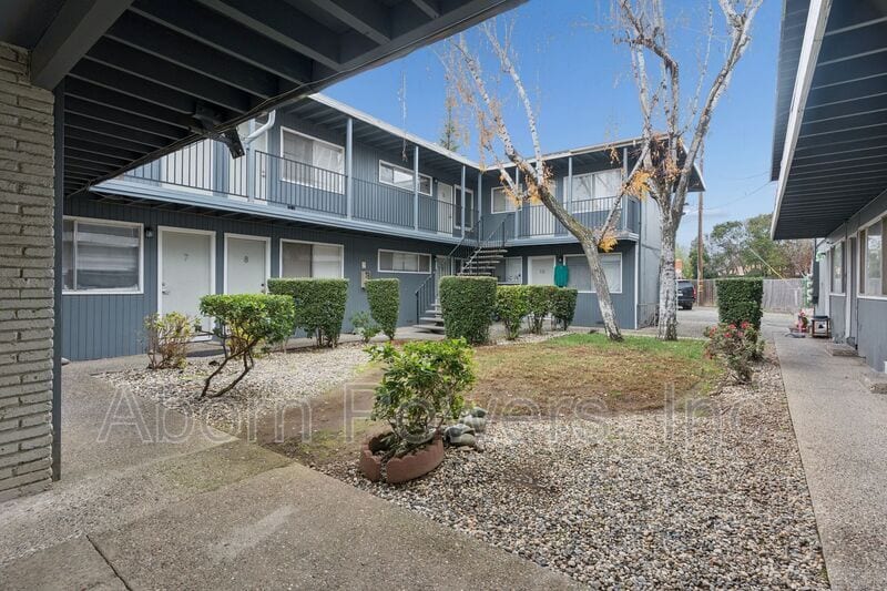 Building Photo - 1215 Williams Way