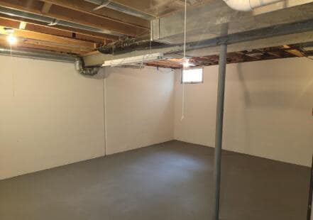 Building Photo - 905 Wildt St