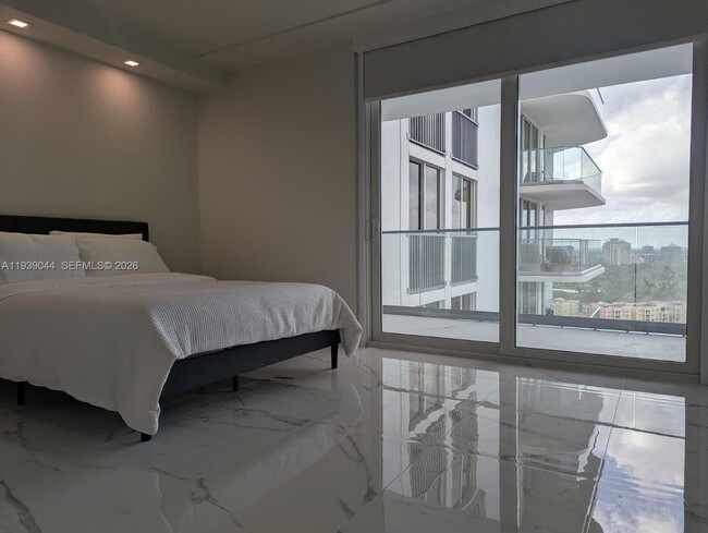 Building Photo - 19707 Turnberry Way