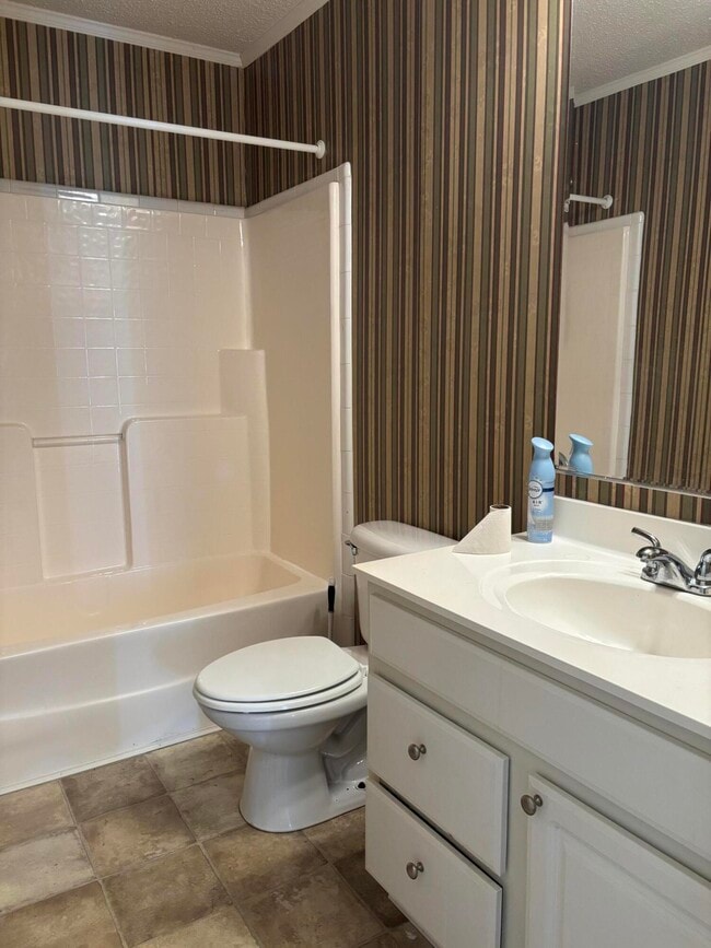 Building Photo - 6115 Dinkins Mill Rd