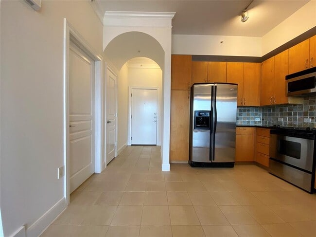 Building Photo - 3333 Allen Pkwy