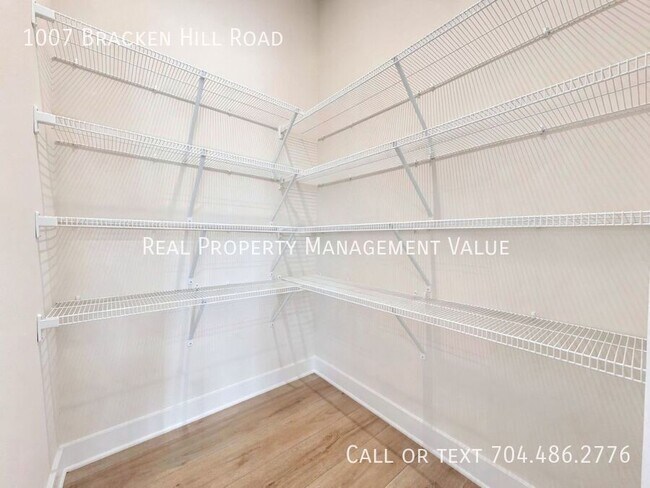 Building Photo - 1007 Bracken Hill Rd