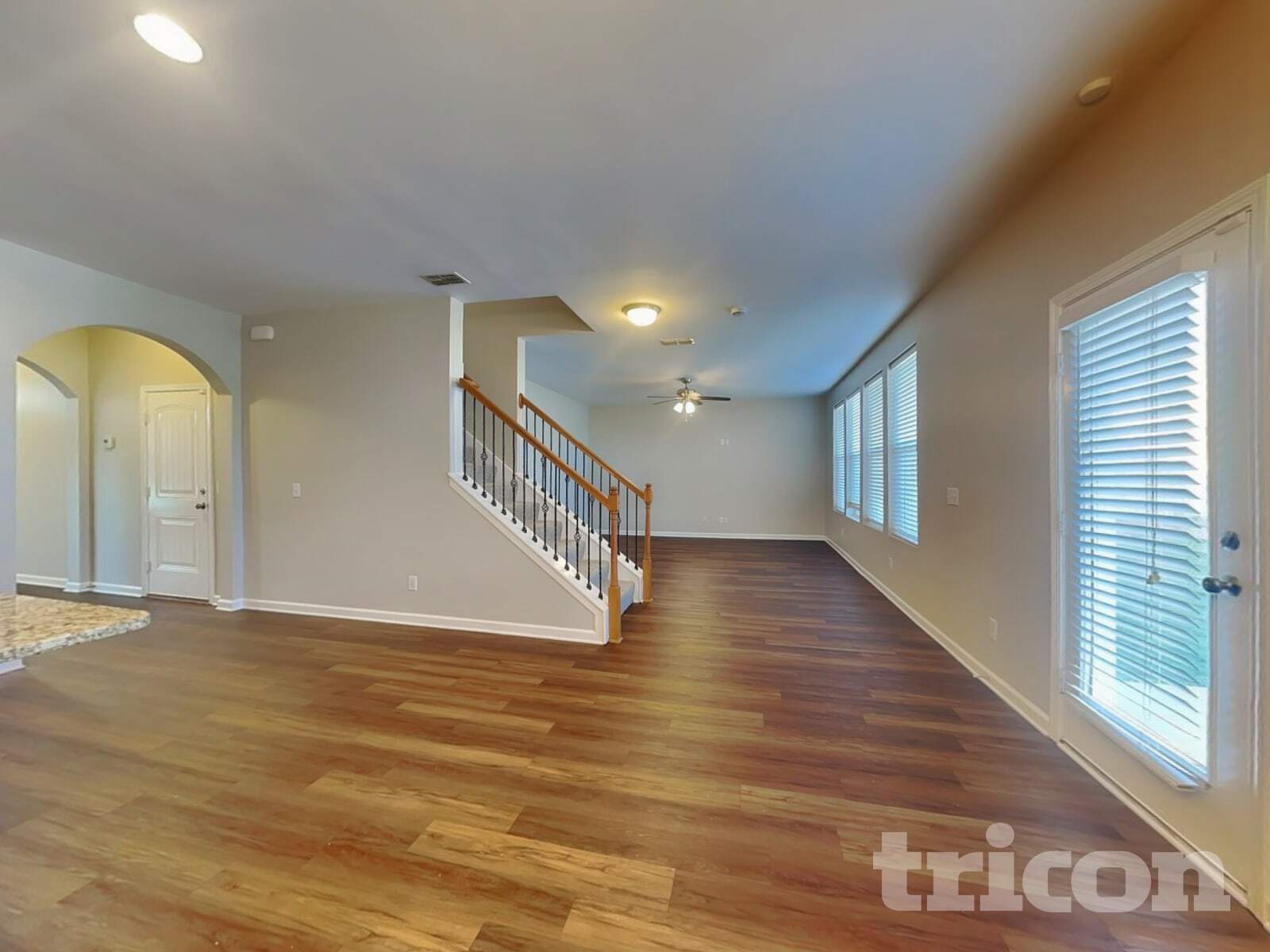 Building Photo - 703 Bench Ln