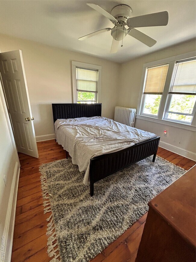 Building Photo - 24 Arnold Ave