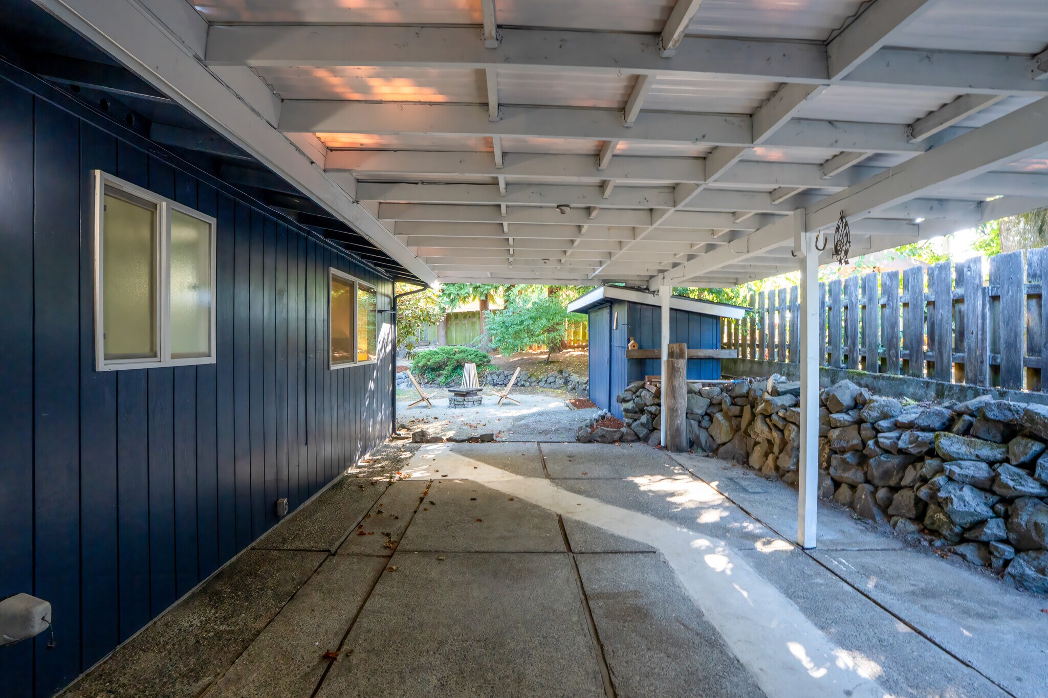 Building Photo - 3731 N Huson St
