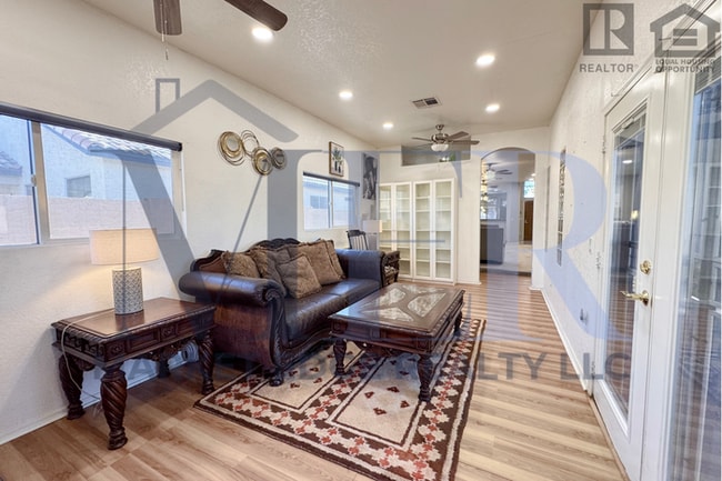 Building Photo - 3Bed/2Bath Home in 55+ Community in Peoria! $399 MOVE-IN SPECIAL! Move-In Ready on 03/05/2026!