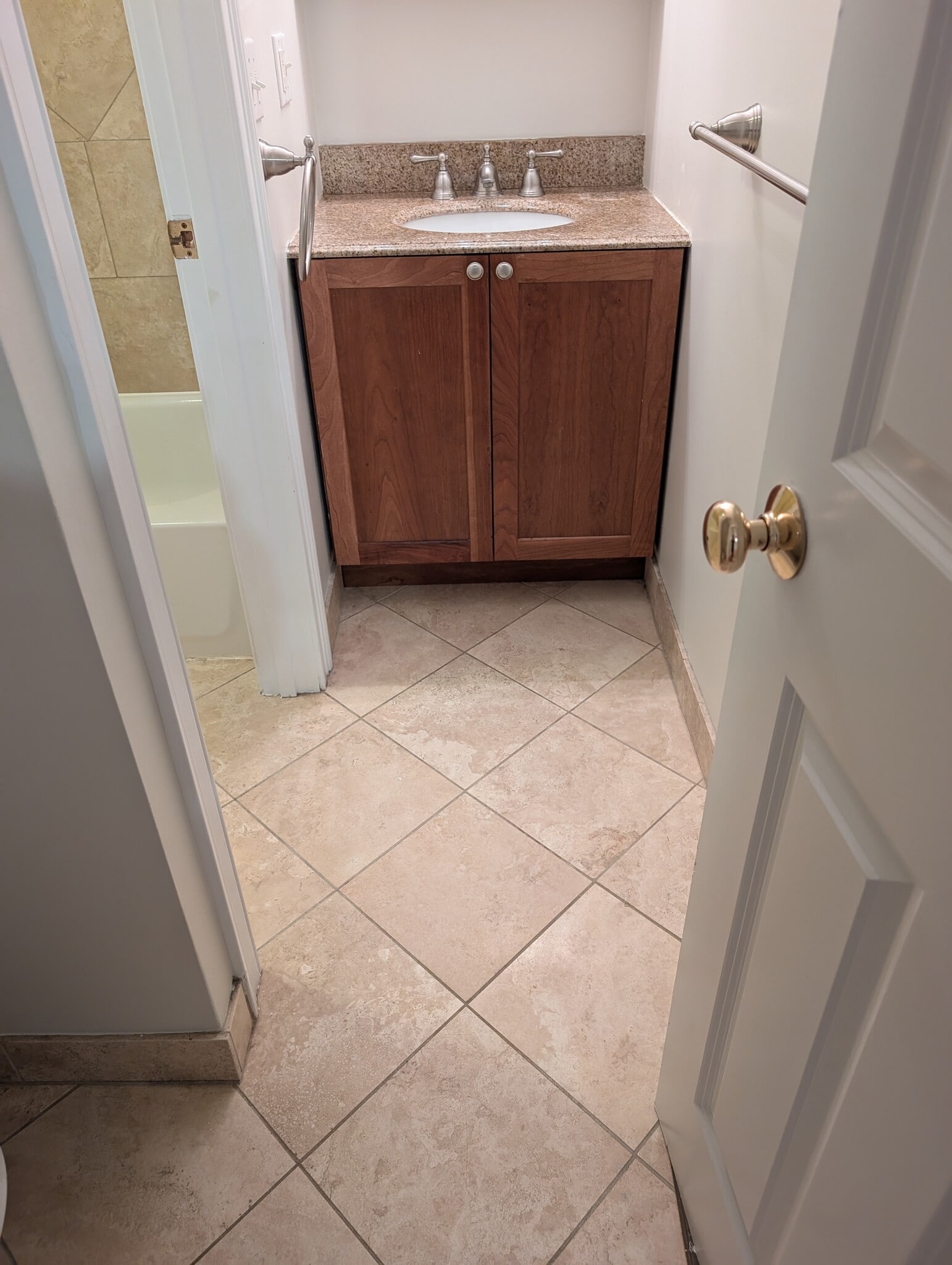 Building Photo - 40 Prince St