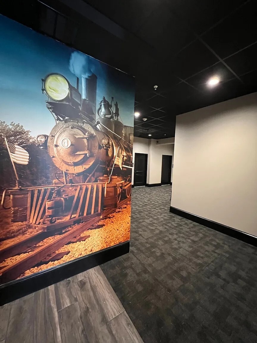 Building Photo - 430 Lackawanna Ave