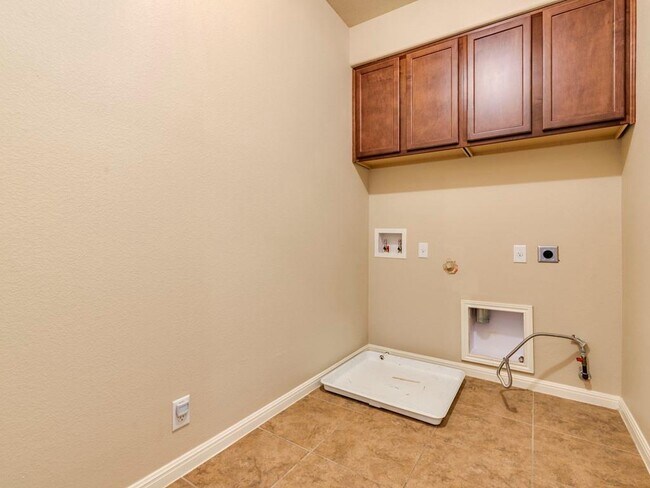 Building Photo - 14001 Avery Ranch Blvd