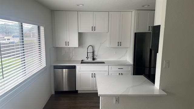 Building Photo - 500 Scarlet Oak St