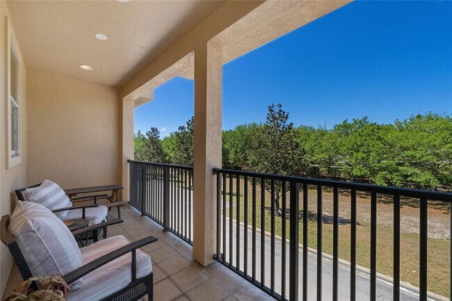 Building Photo - 672 Pensacola Ln