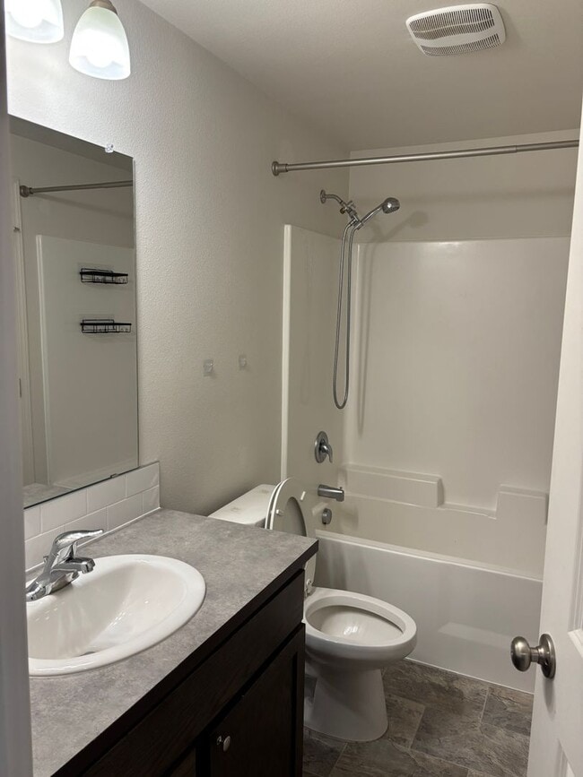 Building Photo - 51580 Stillwell