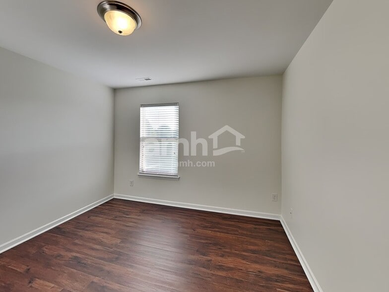 Building Photo - 10522 Shanon Darby Ln