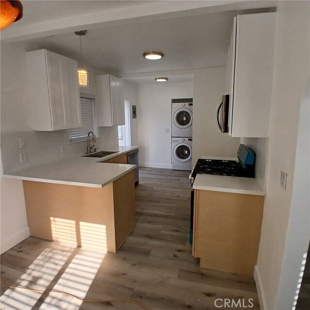 Building Photo - 5715 Case Ave