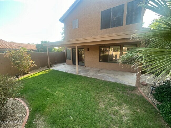 Building Photo - 15845 N 50th St