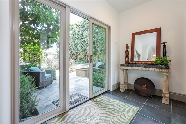 Building Photo - 2824 La Ventana