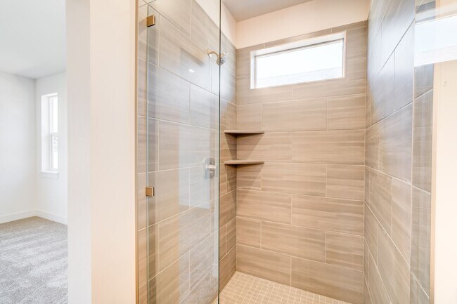 Building Photo - New Peaceful Retreat