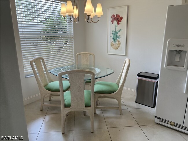 Building Photo - 1240 Sarah Jean Cir