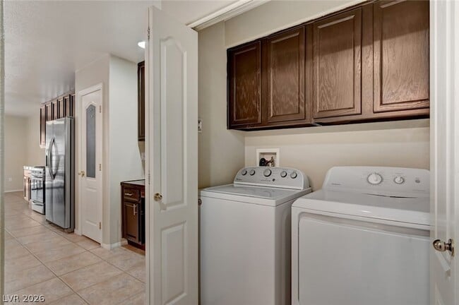 Building Photo - 7275 Diamond Canyon Ln