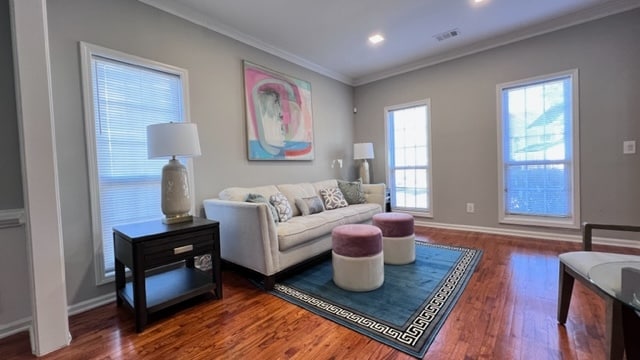 Building Photo - 2003 Clearstream Overlook