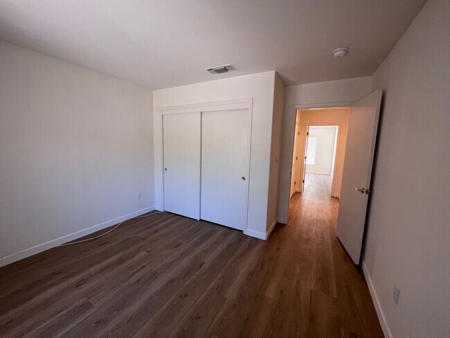 Building Photo - 55+ Sun City Summerlin Two Bedroom - Elko ...