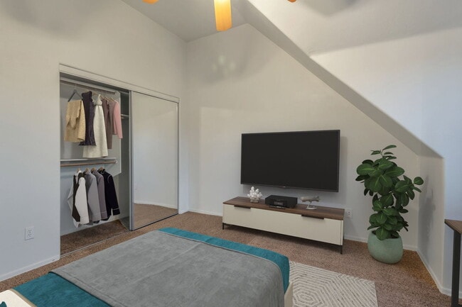 Building Photo - 2358 N 6th Ave