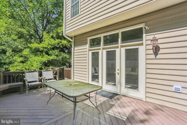 Building Photo - 8931 Falls Farm Dr