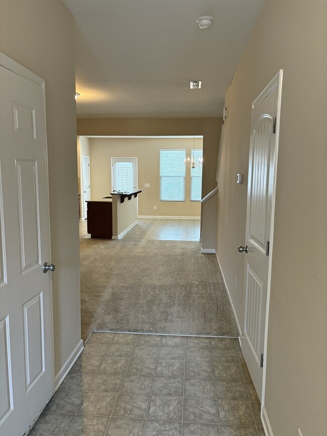 Building Photo - 3605 Landshire View Lane