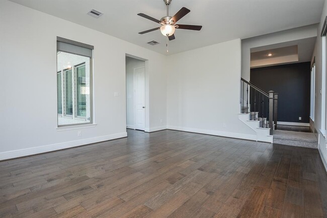 Building Photo - 1802 Mariner Point Ln