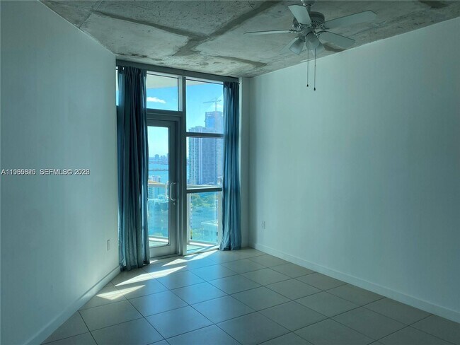 Building Photo - 3301 NE 1st Ave