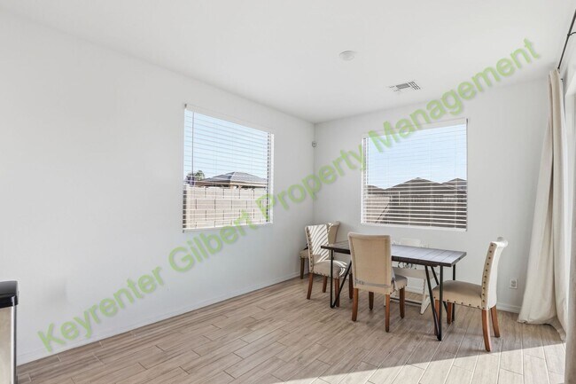 Building Photo - Lovely 2024 built 3-bed/2-bath Home in Wales Ranch