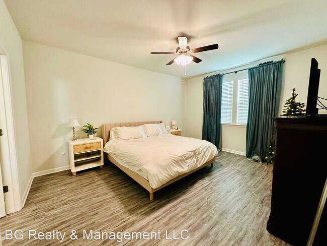 Building Photo - 3 br, 2 bath House - 34220 Garnet Lake Dr