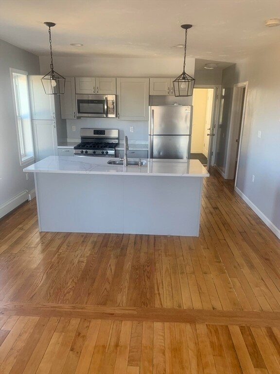 Building Photo - 30 Hemans St