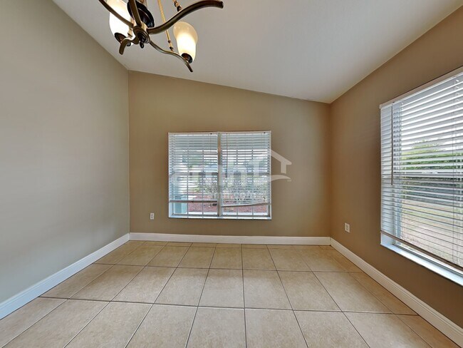 Building Photo - 403 Lisa Ann Ct