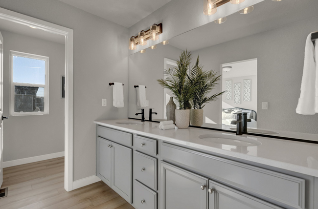 Building Photo - BRAND NEW HOME MINUTES FROM FORT CARSON AN...